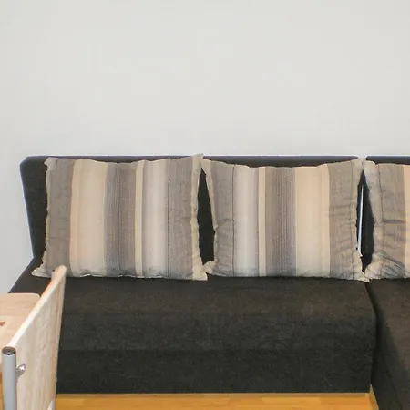 Nice In Balatonenred W/ 2 Bedrooms * Balatonendréd