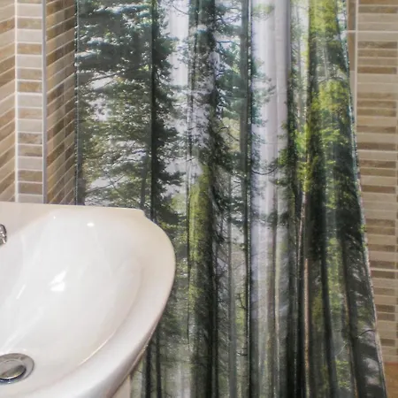 Nyaraló Nice In Balatonenred W/ 2 Bedrooms *